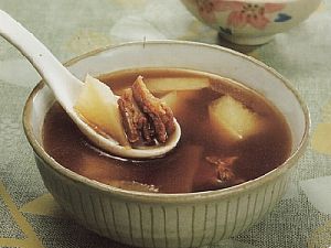 萝卜炖羊肉汤