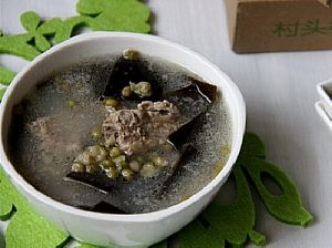 绿豆海带排骨汤