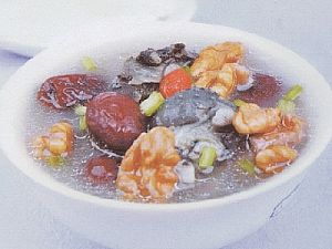 红枣核桃乌鸡汤