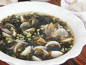 蛤蜊紫菜汤