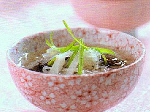 白萝卜紫菜汤