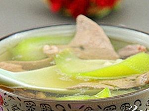 (1)丝瓜猪肝瘦肉汤