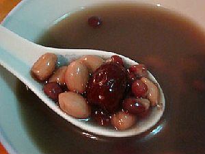赤豆花生汤怎么做