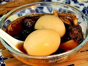黄芪红枣鸡蛋汤