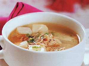 虾皮炖豆腐